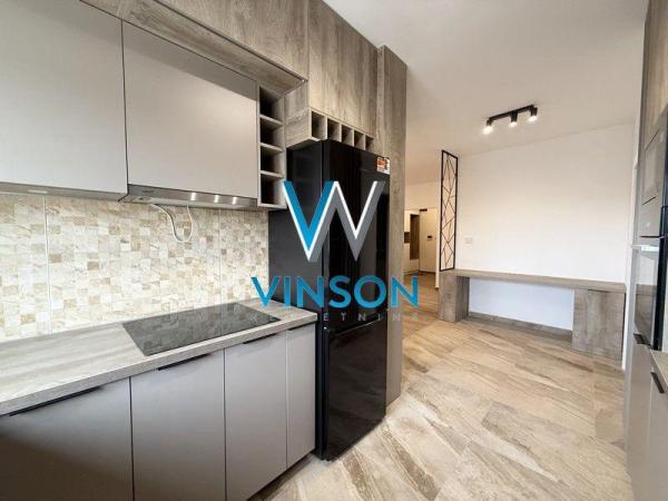 Slika 11 - Četvorosoban stan za izdavanje, 180m2, 1.800€