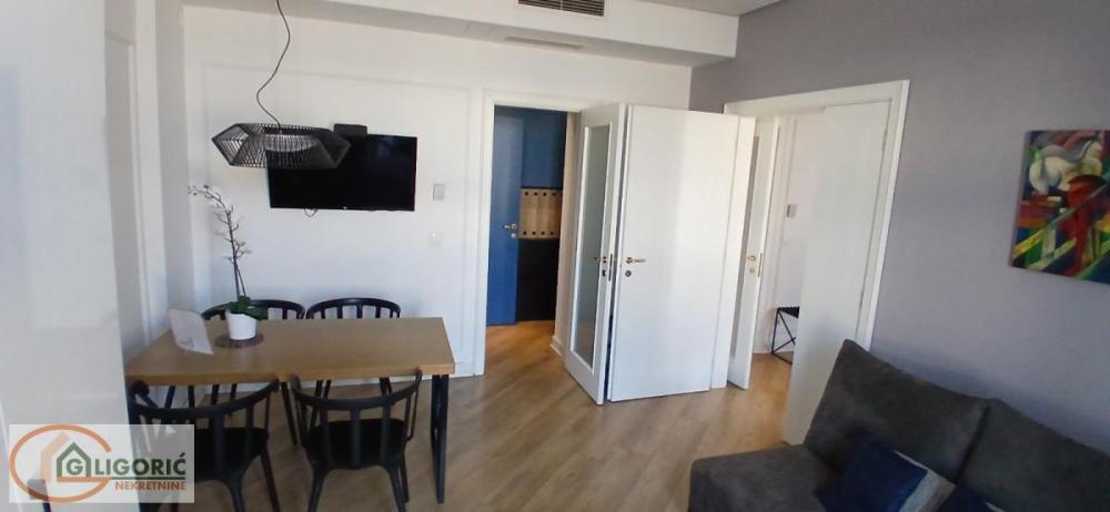 Slika 1 - Čika Ljubina, Trosoban stan na prodaju, 73m2, 469.000€