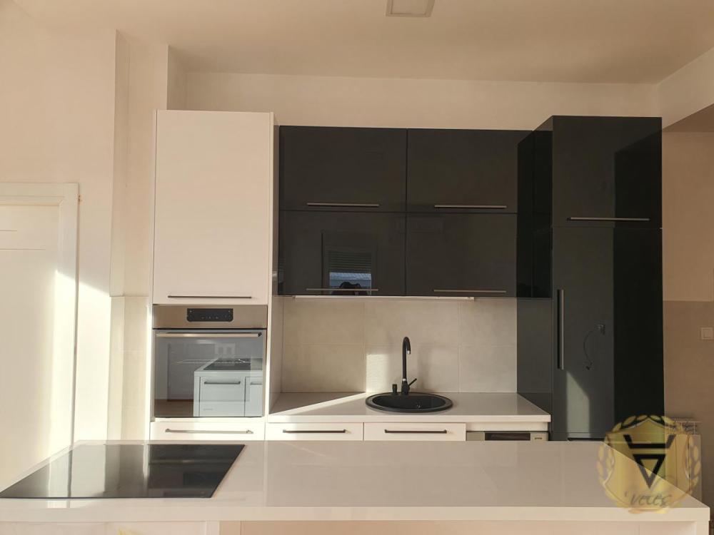 Slika 1 - Trosoban stan za izdavanje, 76m2, 900€