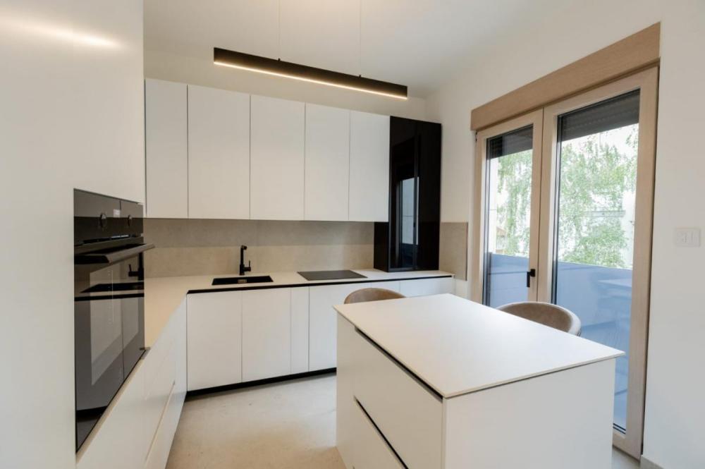 Glavna slika -Četvorosoban stan na prodaju, 114m2, 524.400€