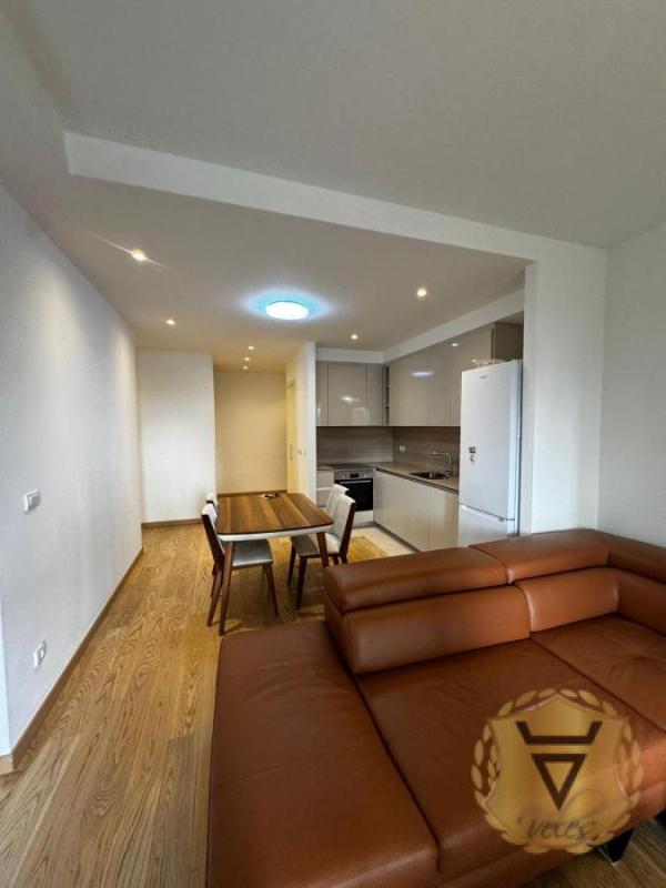 Slika 2 - Trosoban stan za izdavanje, 81m2, 1.600€