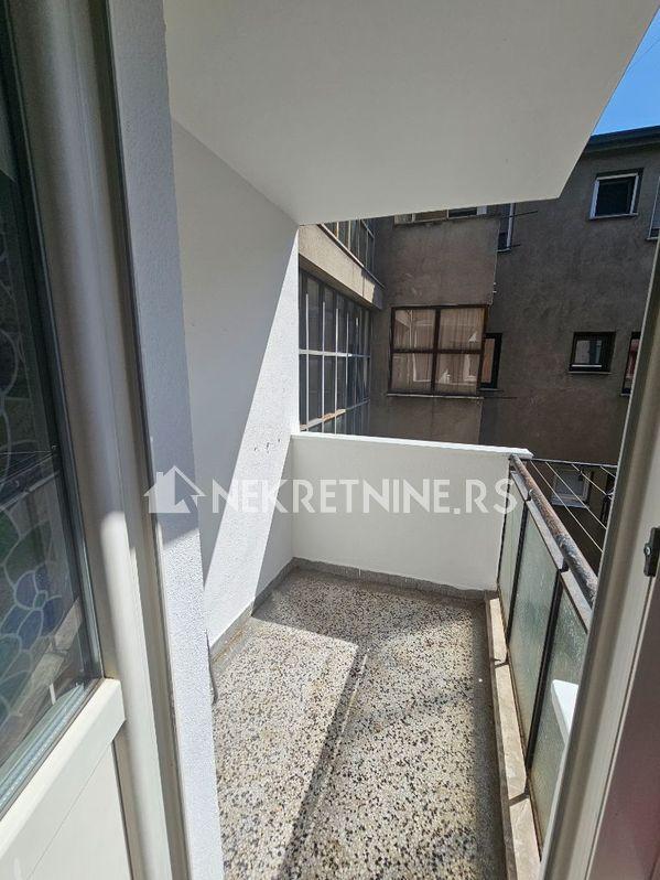 Slika 9 - Omladinskih brigada, Trosoban stan za izdavanje, 70m2, 750€