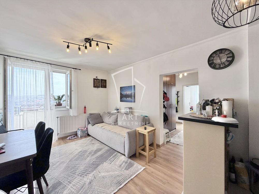 Slika 2 - Murmanska, Trosoban stan na prodaju, 60m2, 210.000€