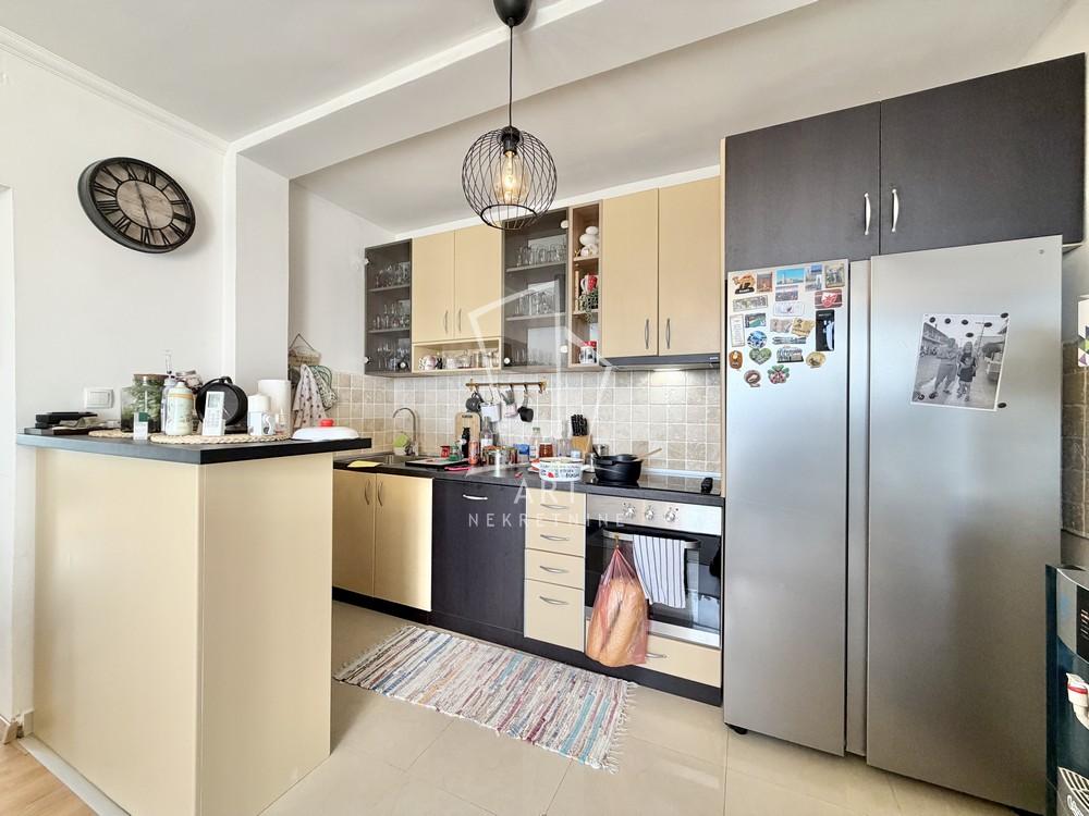 Slika 3 - Murmanska, Trosoban stan na prodaju, 60m2, 210.000€