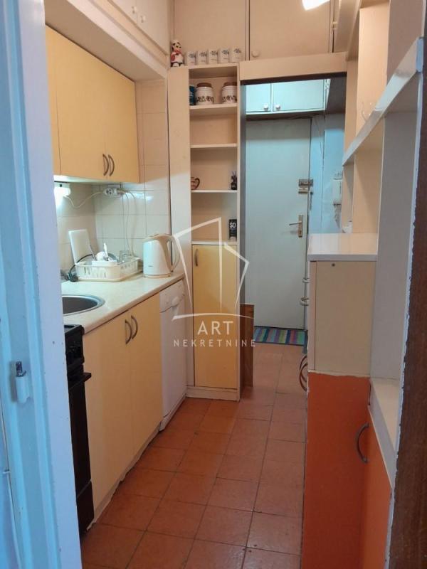 Slika 9 - Branka Krsmanovića, Trosoban stan za izdavanje, 62m2, 600€