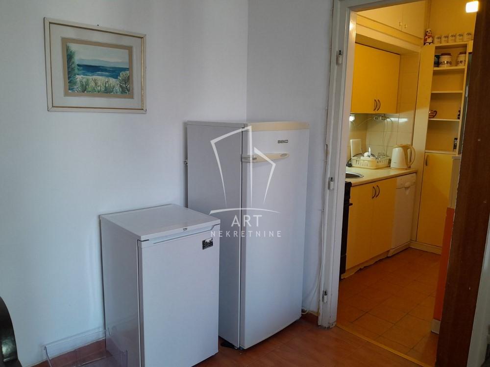 Slika 8 - Branka Krsmanovića, Trosoban stan za izdavanje, 62m2, 600€