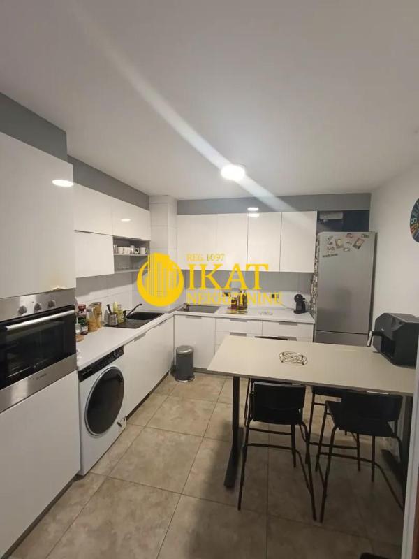 Slika 6 - Četvorosoban stan na prodaju, 80m2, 235.000€