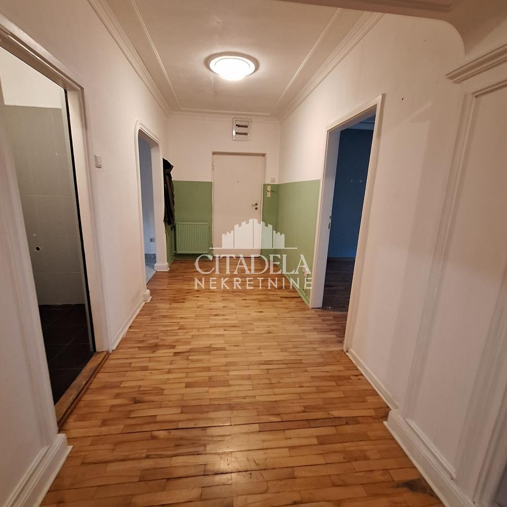 Slika 4 - Ljubomira Stojanovića, Trosoban stan na prodaju, 75m2, 249.000€