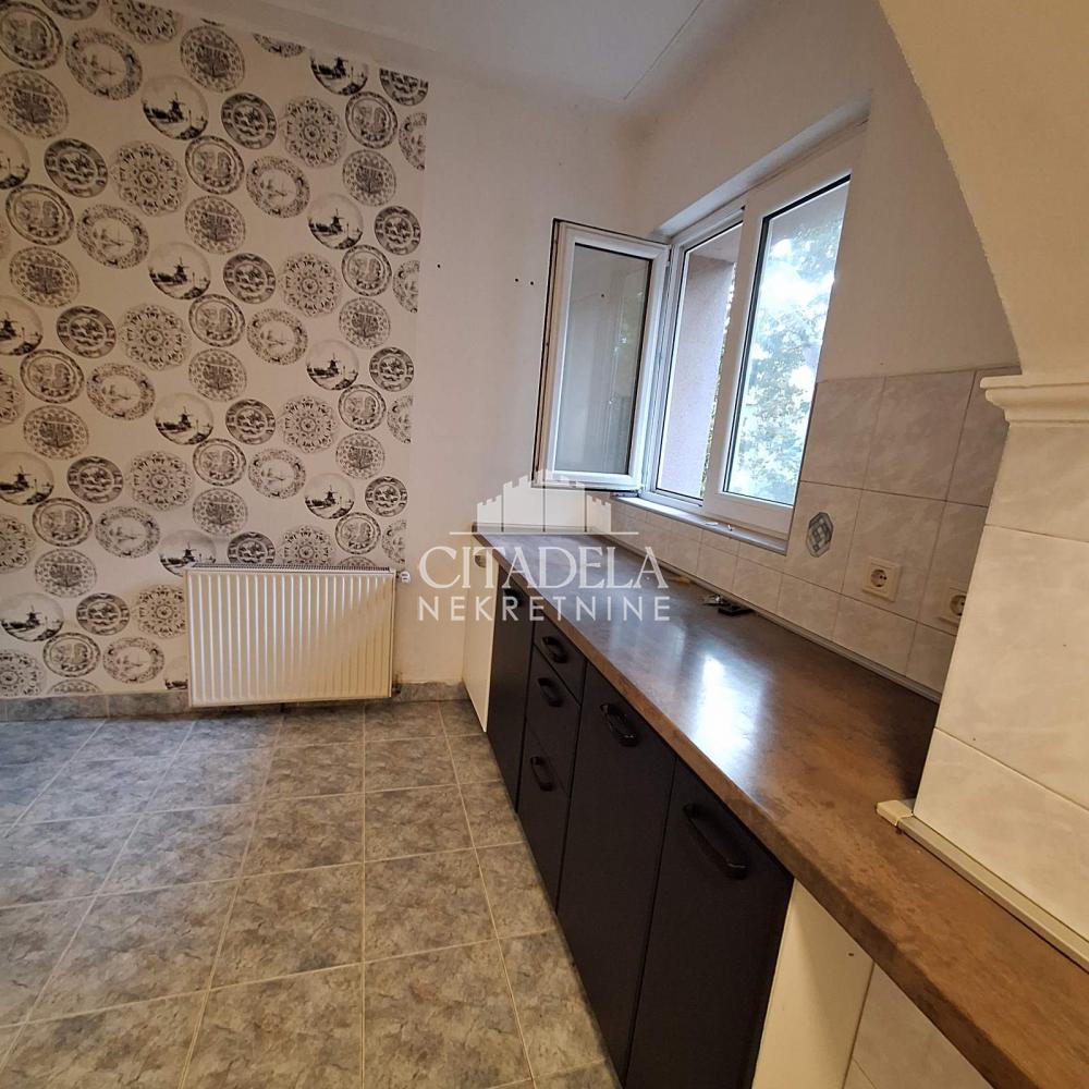 Slika 7 - Ljubomira Stojanovića, Trosoban stan na prodaju, 75m2, 249.000€