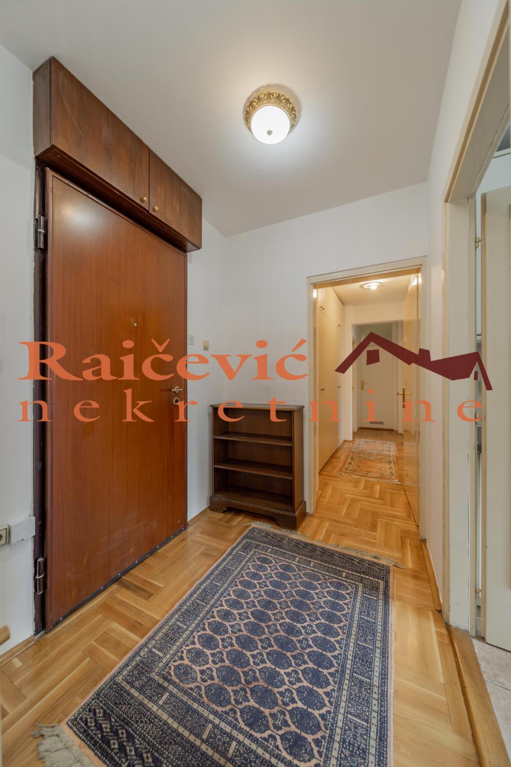 Slika 9 - Kataniceva, Trosoban stan na prodaju, 85m2, 387.000€