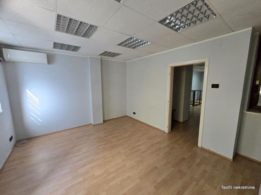 Slika 2 - Dalmatinska,  Lokal na prodaju, 57m2, 169.900€