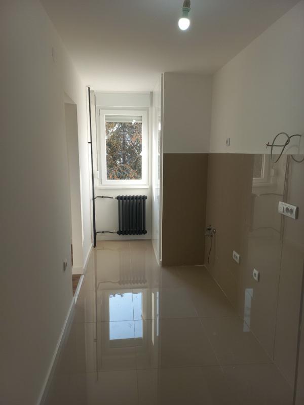 Slika 3 - Dvoiposoban stan na prodaju, 70m2, 137.500€