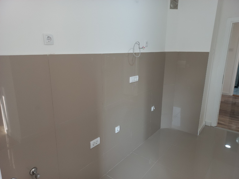 Slika 2 - Dvoiposoban stan na prodaju, 70m2, 137.500€