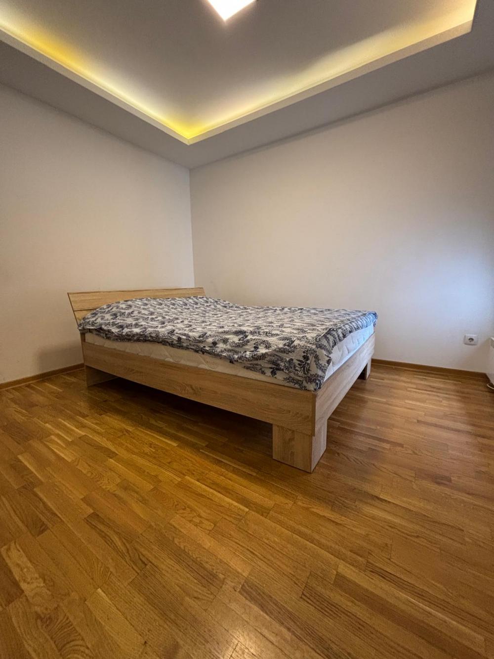 Slika 5 - Dušana Vasiljeva, Četvorosoban stan za izdavanje, 90m2, 900€