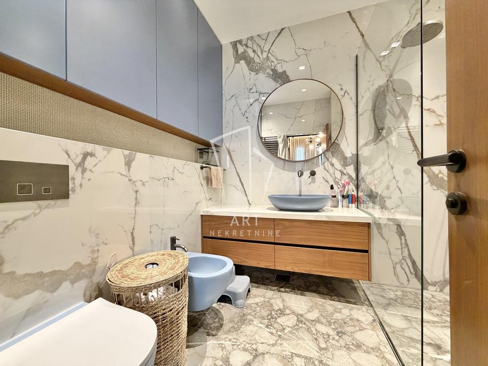 Slika 11 - Slavka Ćuruvije, Četvoroiposoban stan na prodaju, 113m2, 559.000€