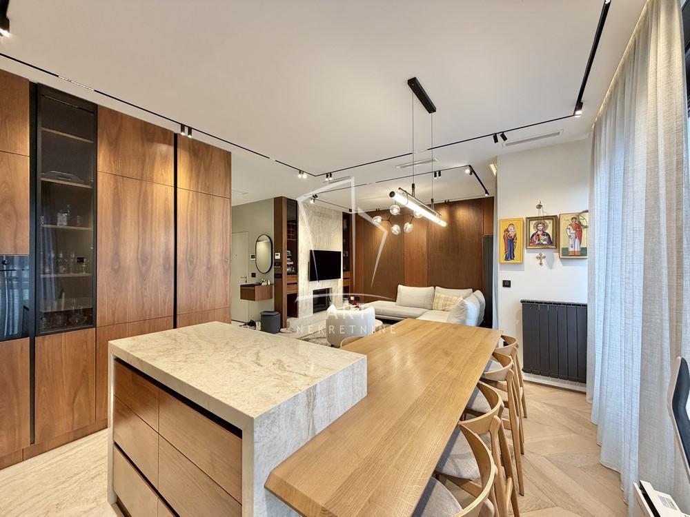 Slika 4 - Slavka Ćuruvije, Četvoroiposoban stan na prodaju, 113m2, 559.000€