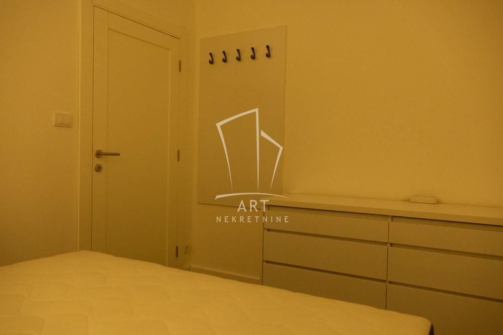 Slika 10 - Vojvode Stepe, Dvosoban stan za izdavanje, 45m2, 800€