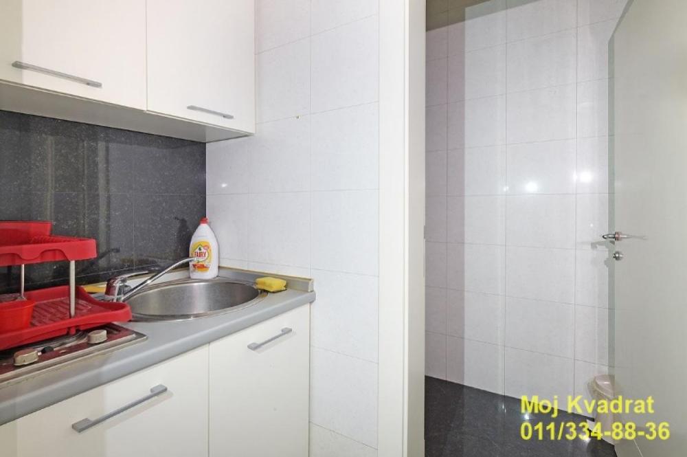 Slika 11 -  Lokal za izdavanje, 105m2, 1.800€