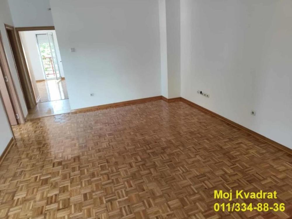 Glavna slika -Dvoiposoban stan na prodaju, 67m2, 135.000€