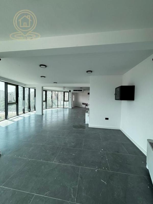 Slika 1 -  Lokal za izdavanje, 472m2, 5.660€