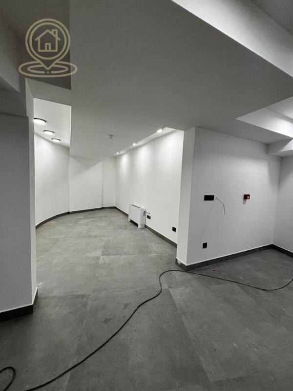 Slika 11 -  Lokal za izdavanje, 550m2, 6.600€