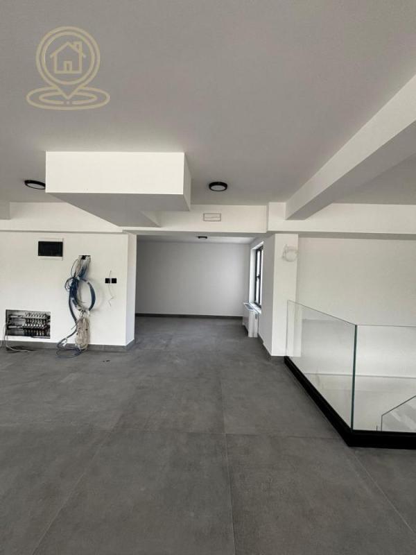 Slika 3 -  Lokal za izdavanje, 550m2, 6.600€