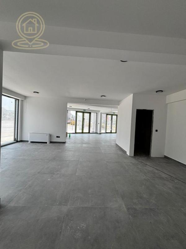 Slika 9 -  Lokal za izdavanje, 550m2, 6.600€