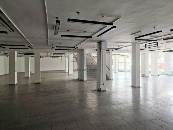 Glavna slika -Mirijevski bulevar,  Lokal za izdavanje, 243m2, 2.430€