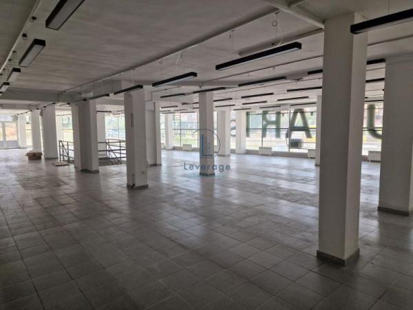 Slika 3 - Mirijevski bulevar,  Lokal za izdavanje, 243m2, 2.430€