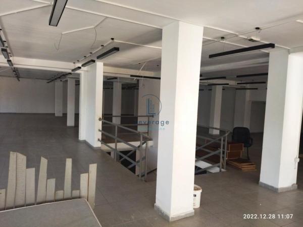 Slika 4 - Mirijevski bulevar,  Lokal za izdavanje, 550m2, 5.500€