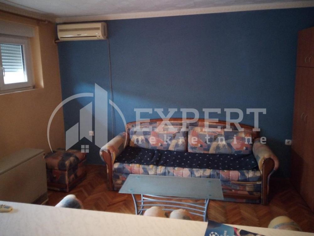 Glavna slika -Karadžićeva,  Stan za izdavanje, 30m2, 250€