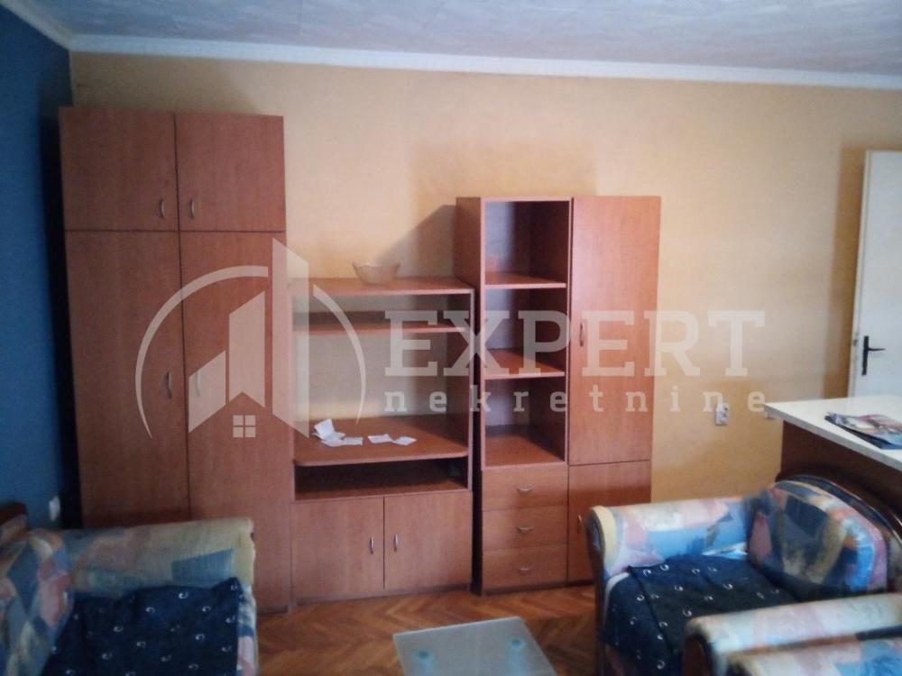 Slika 1 - Karadžićeva,  Stan za izdavanje, 30m2, 250€