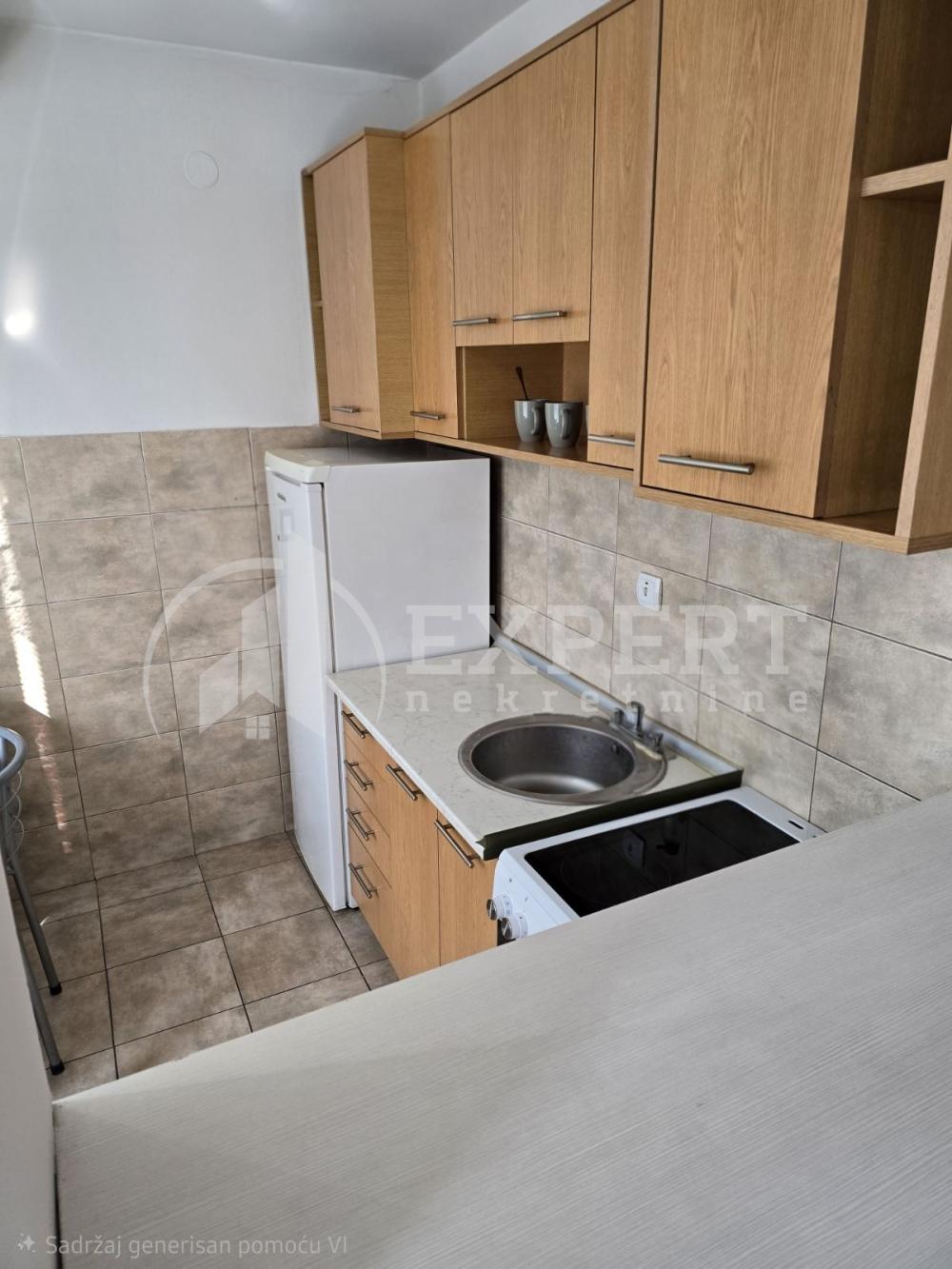 Slika 5 - Šumatovačka, Jednosoban stan za izdavanje, 32m2, 300€