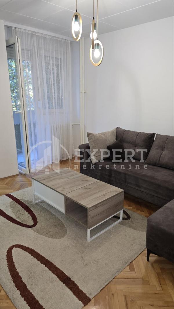 Slika 5 - Bulevar Nemanjića, Jednoiposoban stan za izdavanje, 41m2, 400€