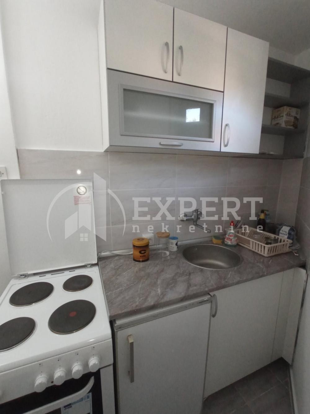 Slika 3 - Generala Milojka Lešjanina, Jednoiposoban stan za izdavanje, 37m2, 300€