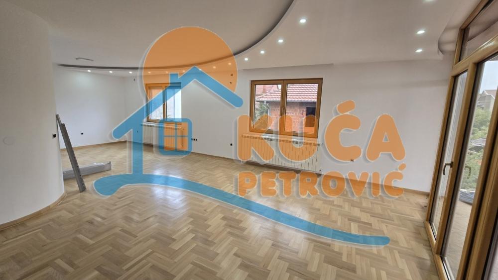 Glavna slika -Bubanjskih heroja,  Lokal za izdavanje, 600m2, 4.800€