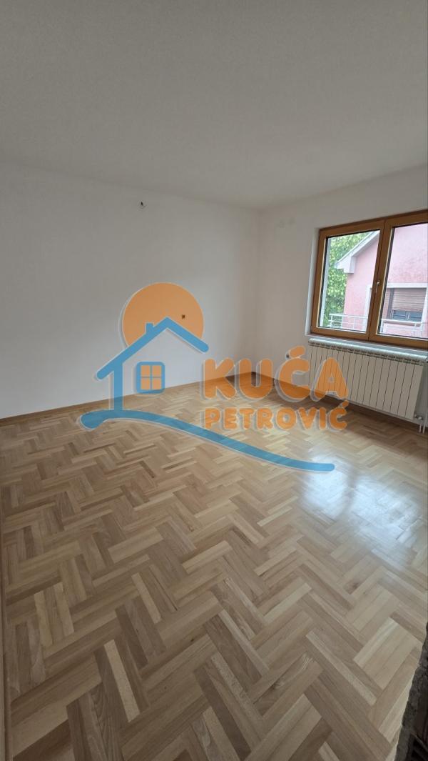 Slika 2 - Bubanjskih heroja,  Lokal za izdavanje, 600m2, 4.800€