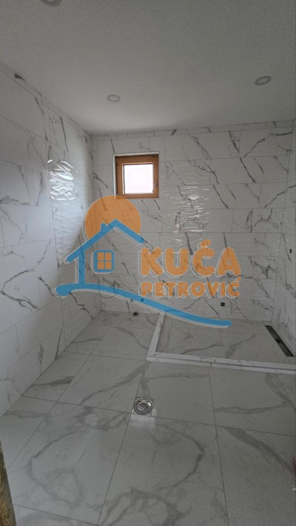 Slika 7 - Bubanjskih heroja,  Lokal za izdavanje, 600m2, 4.800€