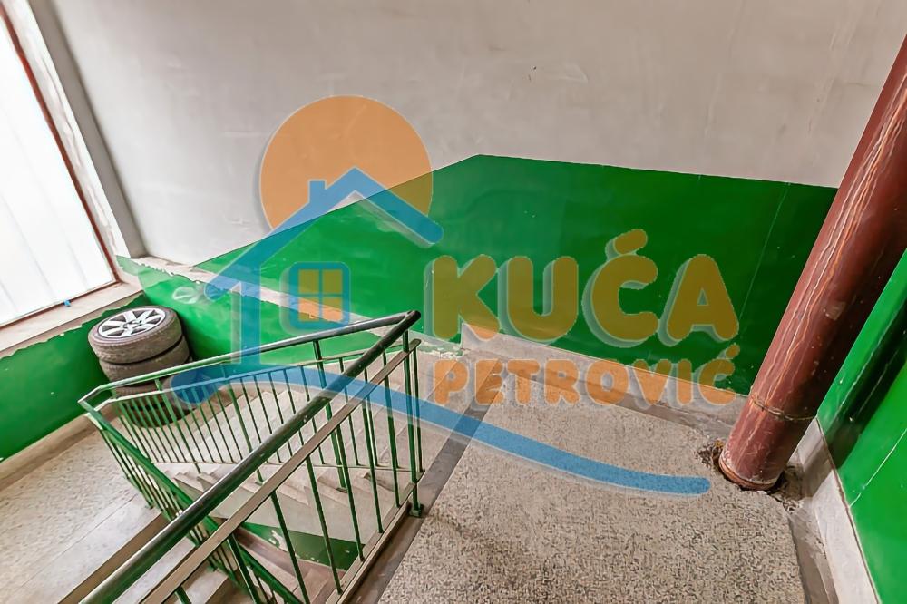 Slika 11 - Igmanska, Dvoiposoban stan na prodaju, 55m2, 56.700€