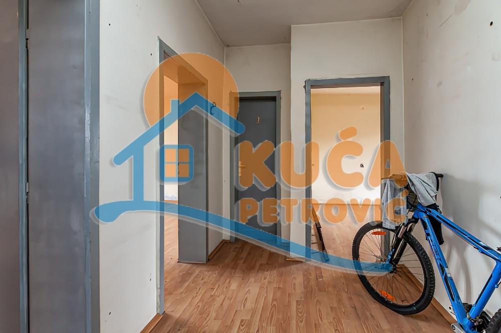 Slika 8 - Igmanska, Dvoiposoban stan na prodaju, 55m2, 56.700€