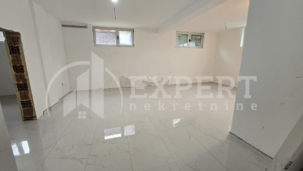 Slika 6 - Bubanjskih heroja,  Lokal za izdavanje, 600m2, 4.800€