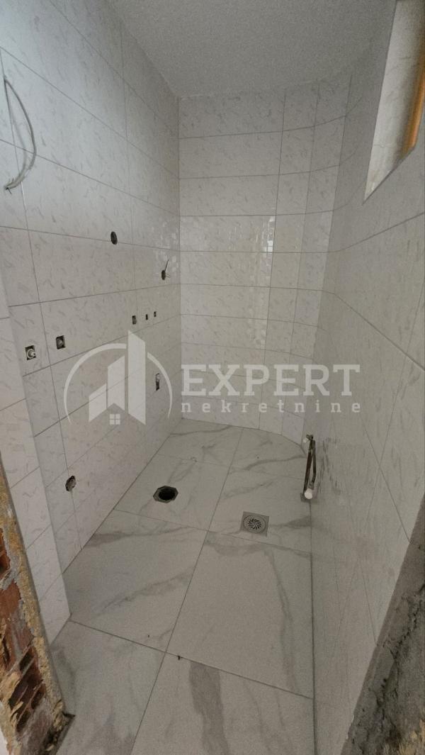 Slika 11 - Bubanjskih heroja,  Lokal za izdavanje, 600m2, 4.800€