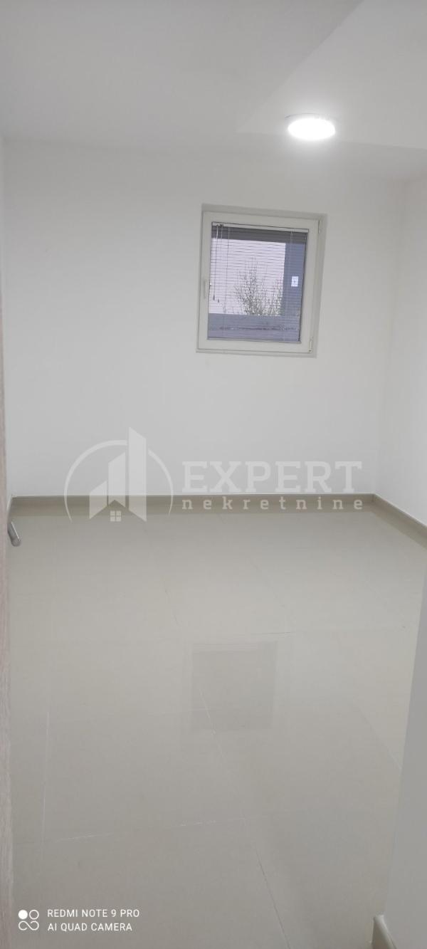 Slika 3 - Janisa Janulisa,  Lokal za izdavanje, 45m2, 300€