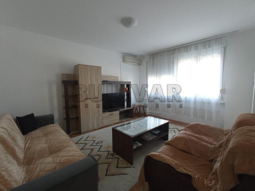 Slika 2 - Generala Milojka Lešjanina, Jednoiposoban stan za izdavanje, 37m2, 300€