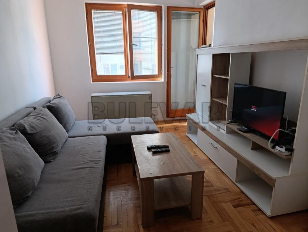 Glavna slika -Studenička, Jednoiposoban stan za izdavanje, 30m2, 280€