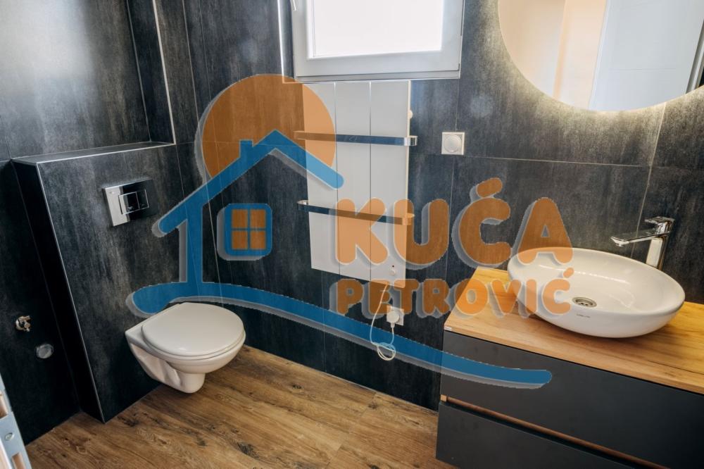 Slika 10 - Stanislava Biničkog, Četvorosoban stan za izdavanje, 96m2, 800€