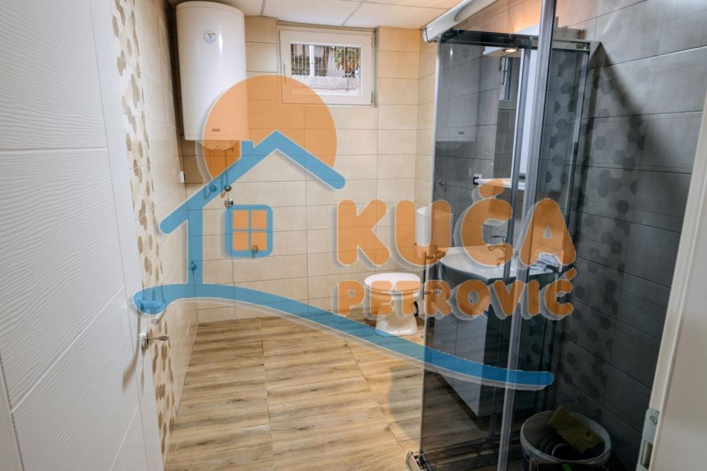 Slika 11 - Stanislava Biničkog, Četvorosoban stan za izdavanje, 96m2, 800€