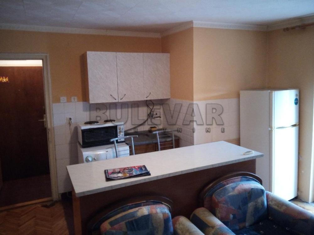 Slika 2 - Karadžićeva,  Stan za izdavanje, 30m2, 250€