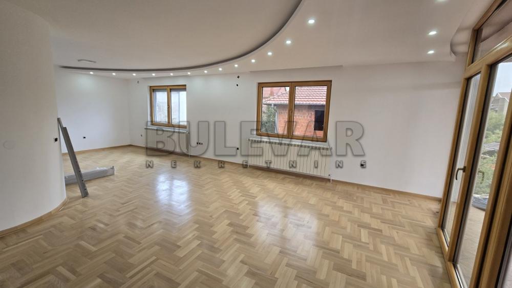 Glavna slika -Bubanjskih heroja,  Lokal za izdavanje, 600m2, 4.800€