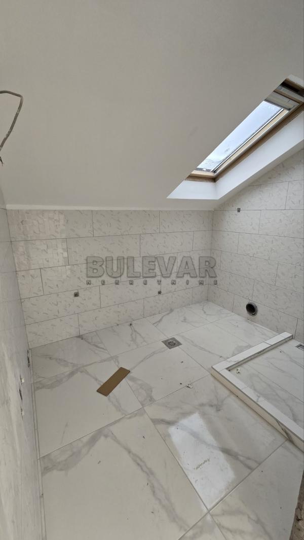 Slika 4 - Bubanjskih heroja,  Lokal za izdavanje, 600m2, 4.800€
